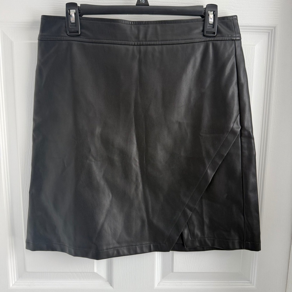 Loft Womens Black Faux Leather Mini Skirt Size 6 Tulip Front Zip Back